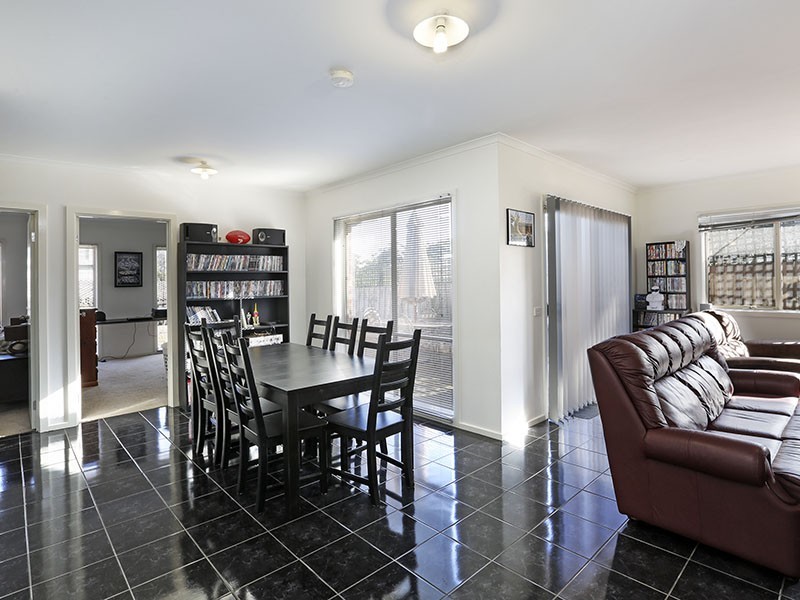 2/5 Weddell Road, North Geelong VIC 3215