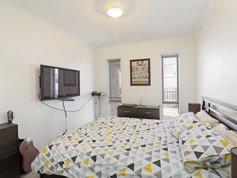 2/5 Weddell Road, North Geelong VIC 3215