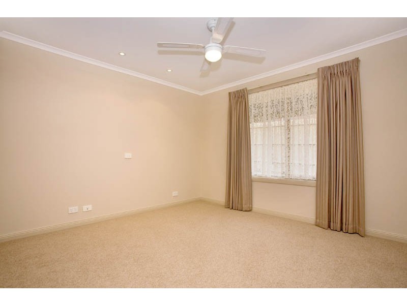 2/14 Regent Street, Belmont VIC 3216