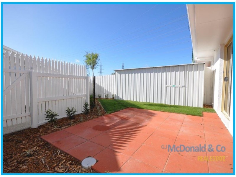 2/180 Cox Road, Lovely Banks VIC 3221