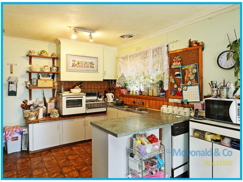 13 Flower Court, Grovedale VIC 3216