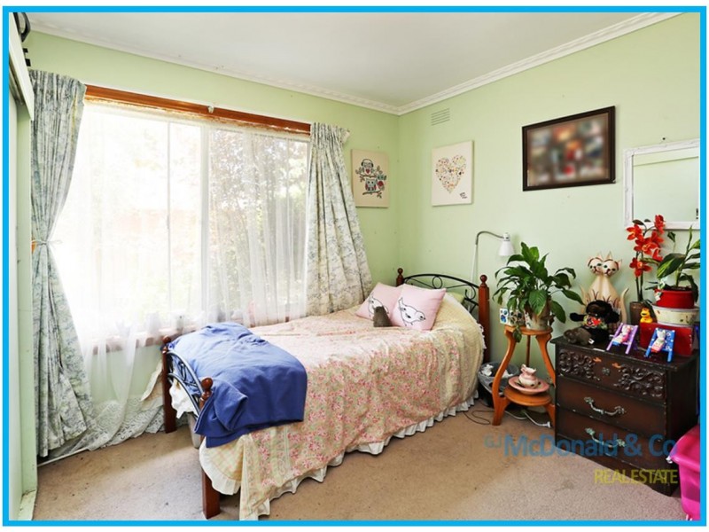 13 Flower Court, Grovedale VIC 3216