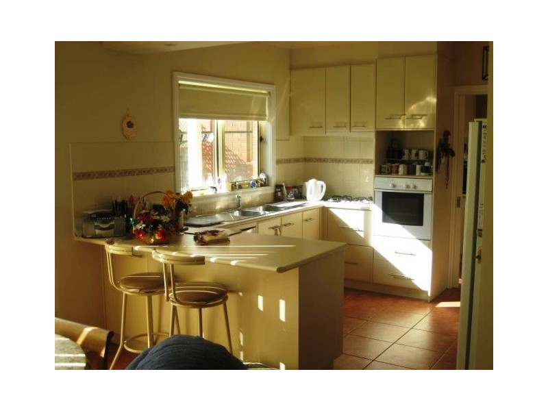 1/23 Vines Road, Hamlyn Heights VIC 3215