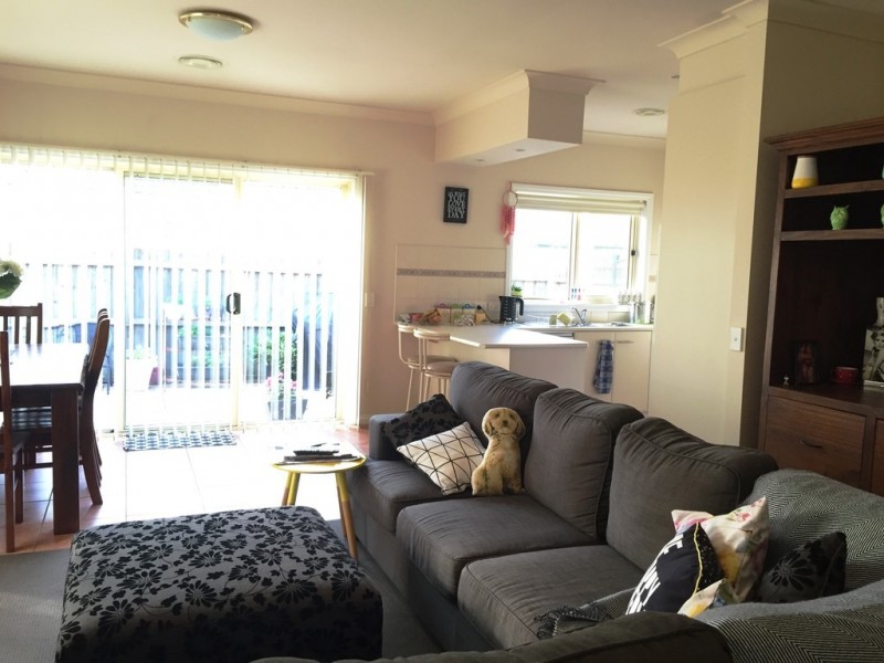 1/23 Vines Road, Hamlyn Heights VIC 3215