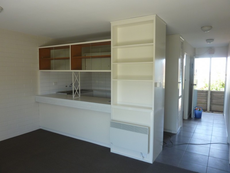 3/3 East Court, Newcomb VIC 3219