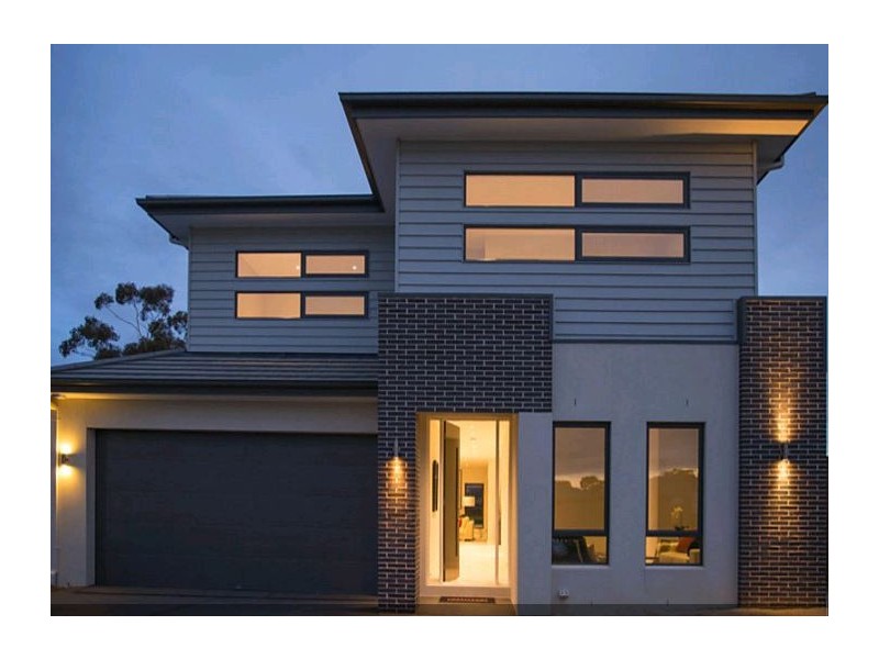 11 Sargood Street, North Geelong VIC 3215