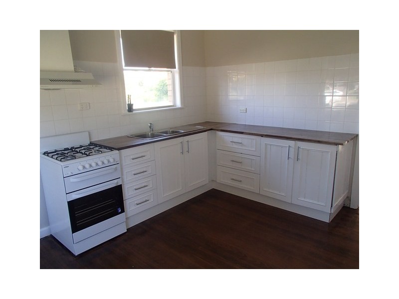 2 Quebec Avenue, Corio VIC 3214