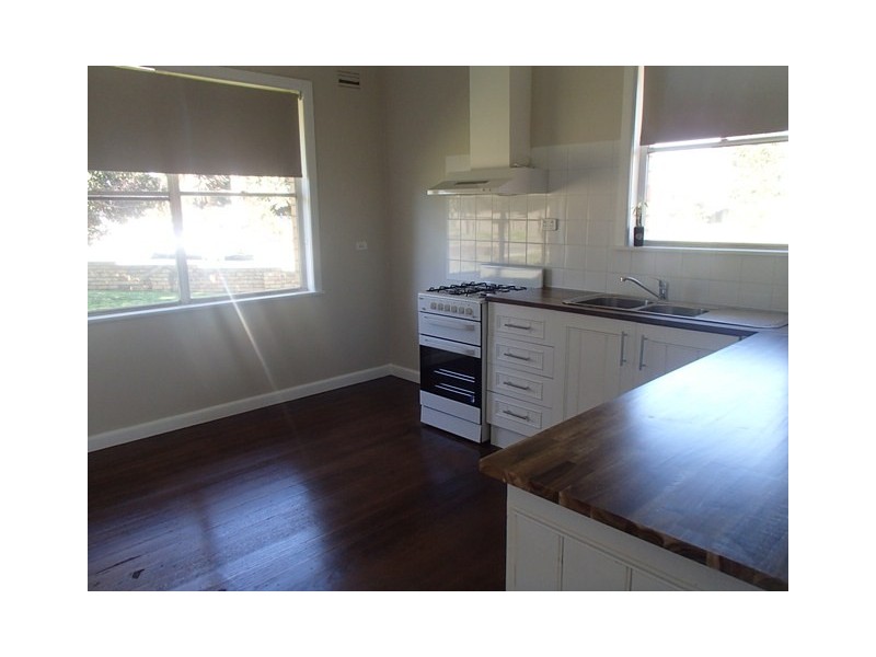 2 Quebec Avenue, Corio VIC 3214