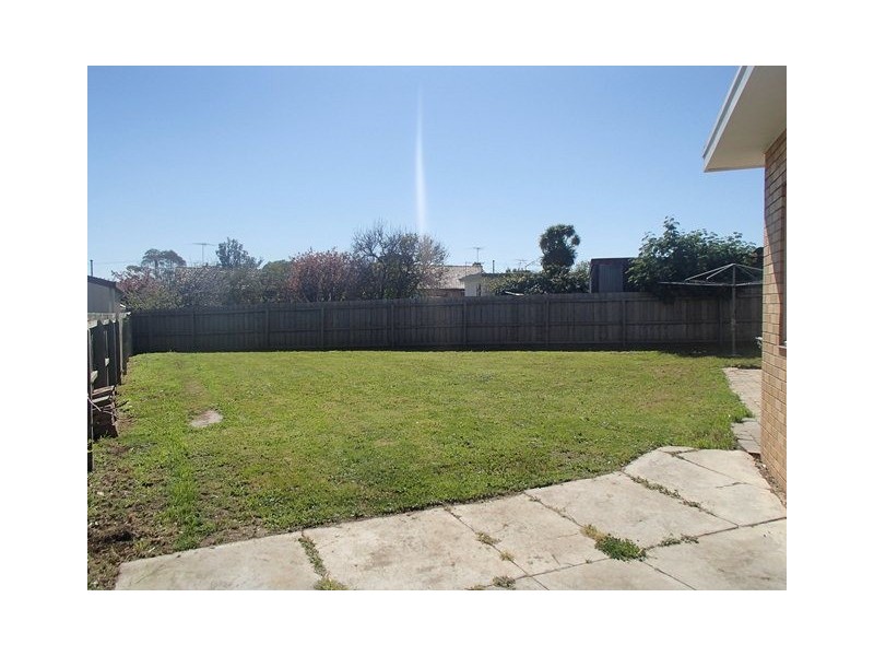 2 Quebec Avenue, Corio VIC 3214