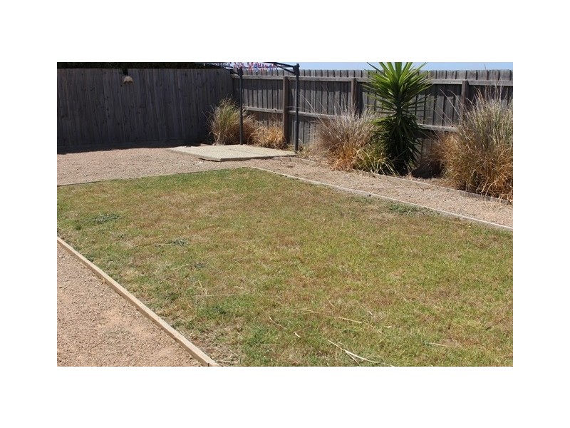 10-11 Viogner Place, Waurn Ponds VIC 3216