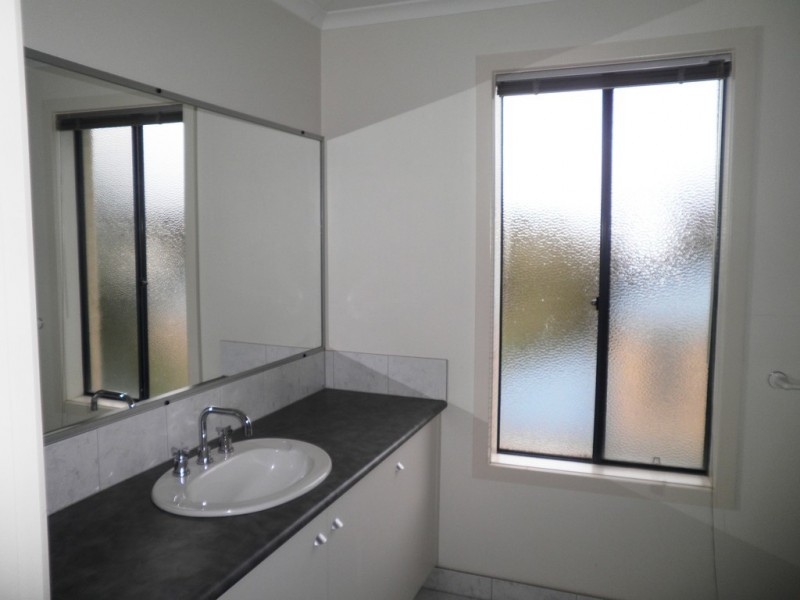 1/12 Southdown Crescent, Belmont VIC 3216