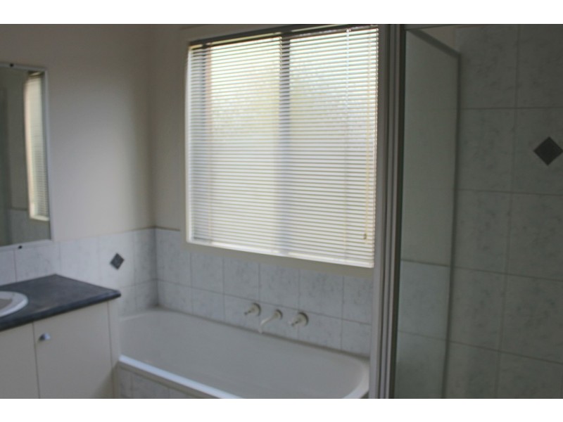 1/12 Southdown Crescent, Belmont VIC 3216