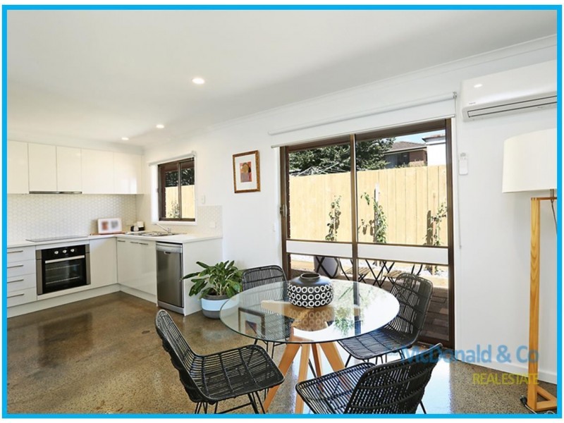 4/25 Roslyn Road, Belmont VIC 3216