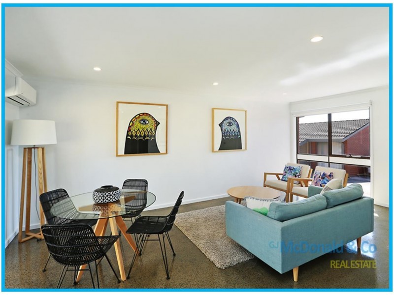 4/25 Roslyn Road, Belmont VIC 3216