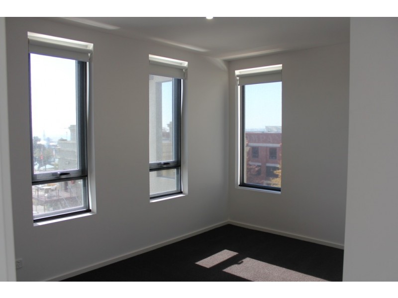 804/8 Gheringhap Street, Geelong VIC 3220