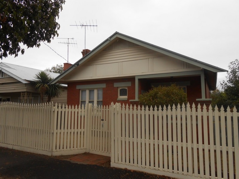 81 West Fyans Street, Newtown VIC 3220