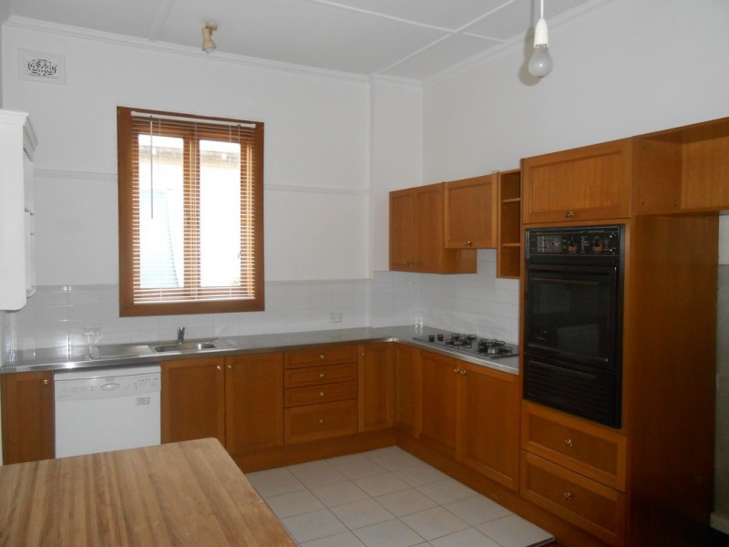 81 West Fyans Street, Newtown VIC 3220