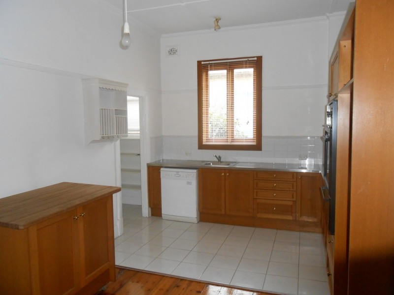 81 West Fyans Street, Newtown VIC 3220