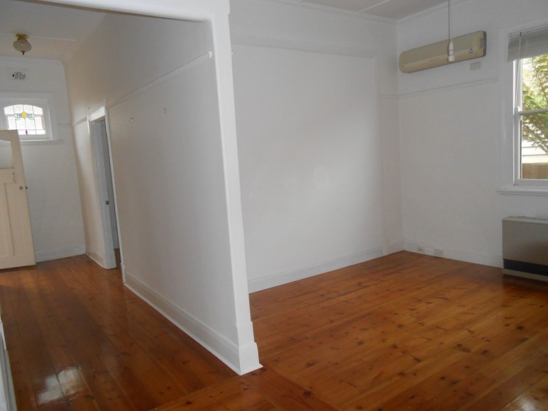 81 West Fyans Street, Newtown VIC 3220