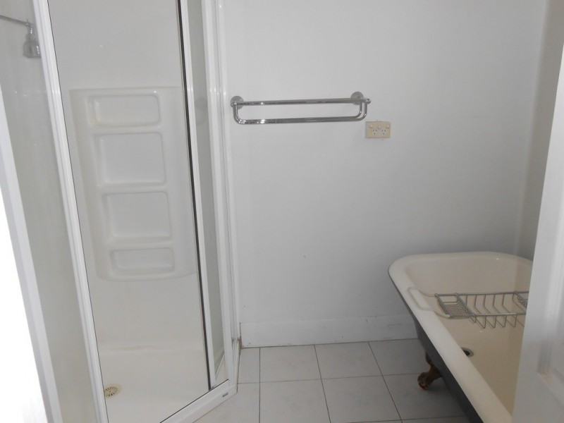 81 West Fyans Street, Newtown VIC 3220