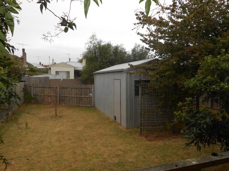 81 West Fyans Street, Newtown VIC 3220