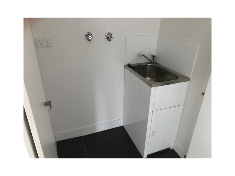 807/8 Gheringhap Street, Geelong VIC 3220