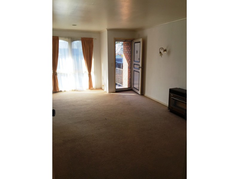 21/199 Noble Street, Newtown VIC 3220