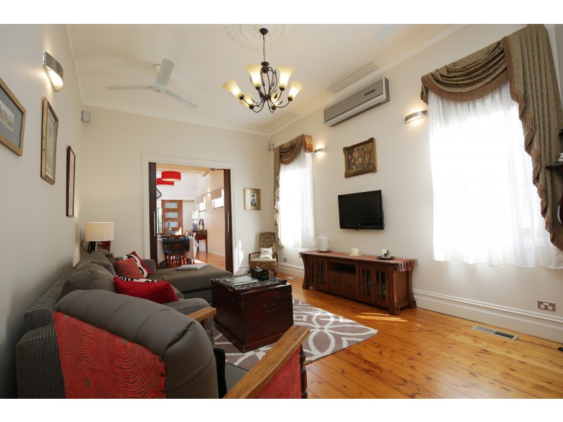 137 Autumn Street, Geelong West VIC 3218