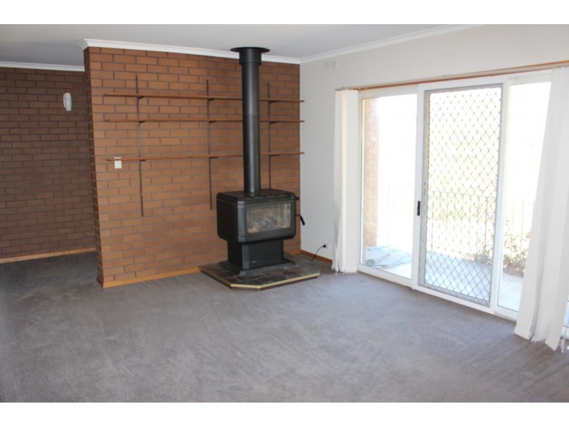 00 Bostock Reservoir Keepers House, Shaws Road, Ballan VIC 3342