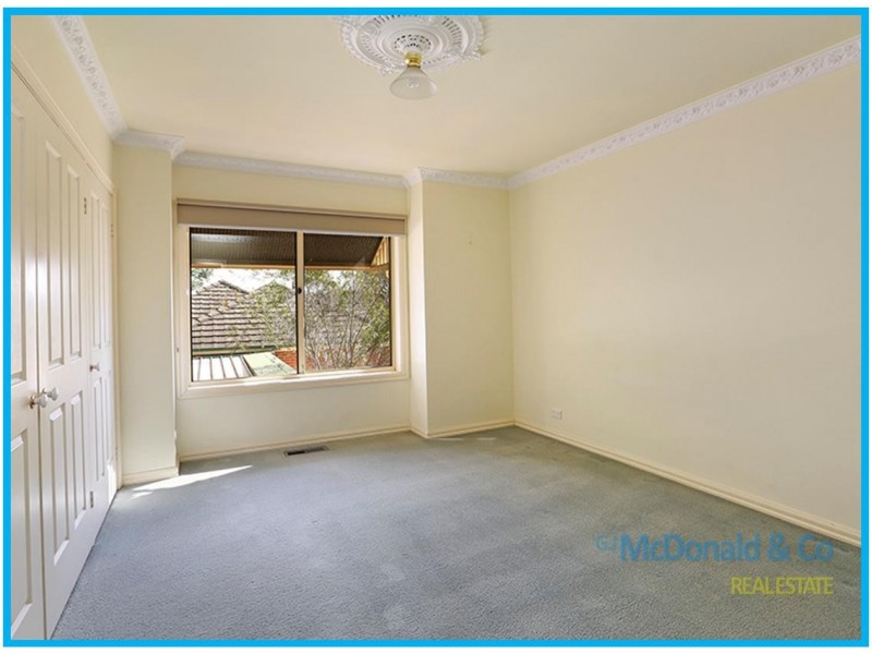 2/50 Barwon Boulevard, Highton VIC 3216