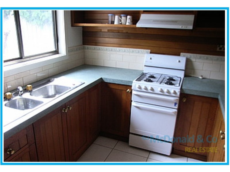 8 Graham Street, Hamlyn Heights VIC 3215