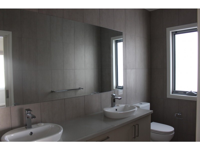 211A West Fyans Street, Newtown VIC 3220