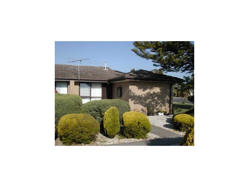 1/2 Atami Crescent, Corio VIC 3214