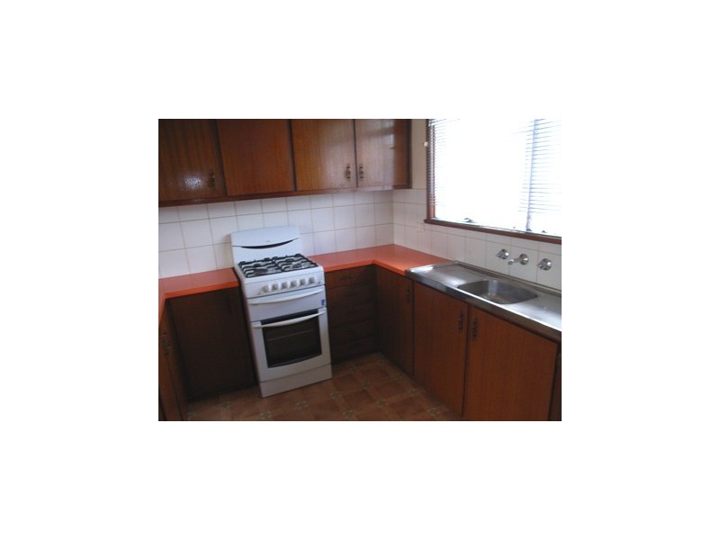 1/2 Atami Crescent, Corio VIC 3214
