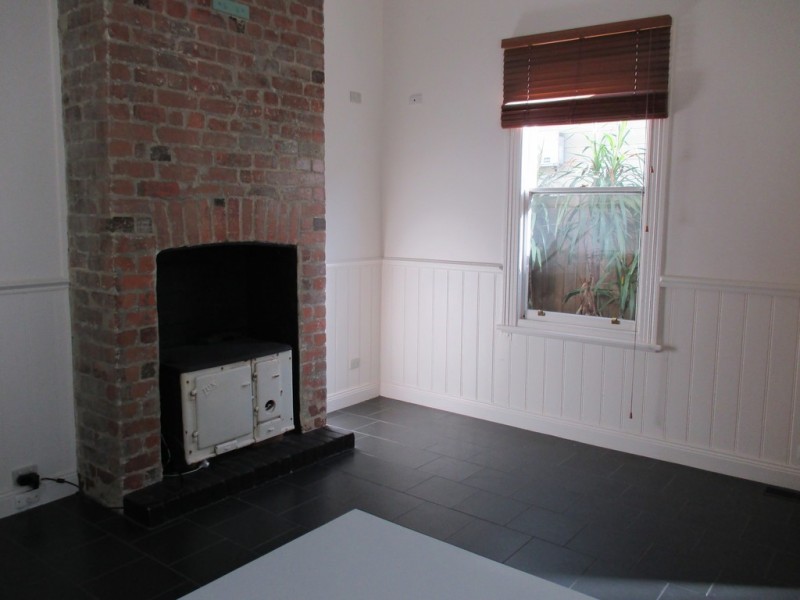 15 Victoria Street, Rippleside VIC 3215