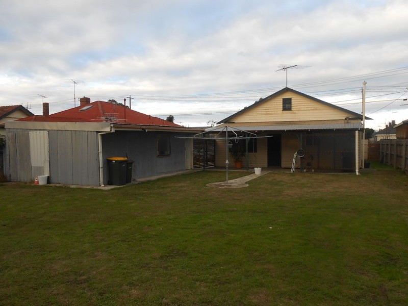 31 Shannon Avenue, Hamlyn Heights VIC 3215