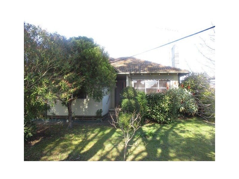 33 Canadian Parade, Corio VIC 3214