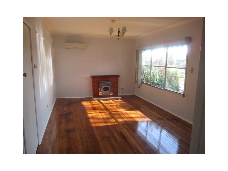 33 Canadian Parade, Corio VIC 3214