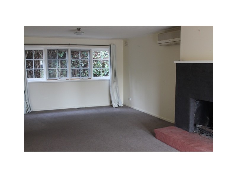 4 Heathfield Court, Newtown VIC 3220