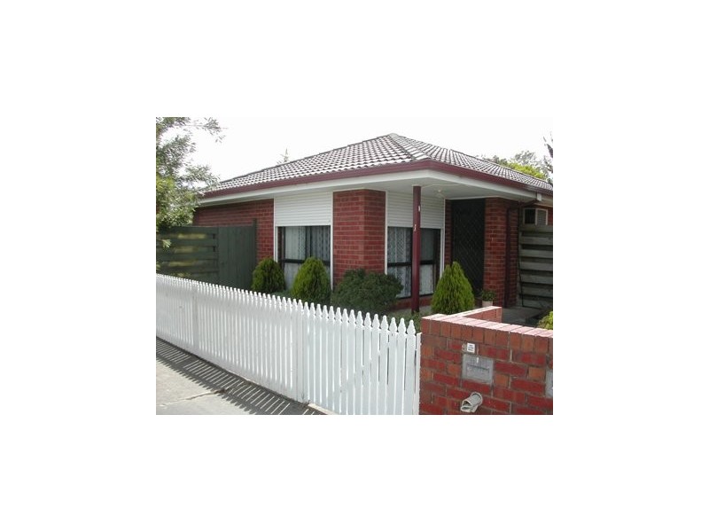 1/30-32 Enfield Drive, St Albans Park VIC 3219