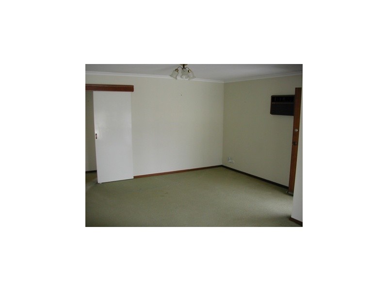 1/30-32 Enfield Drive, St Albans Park VIC 3219