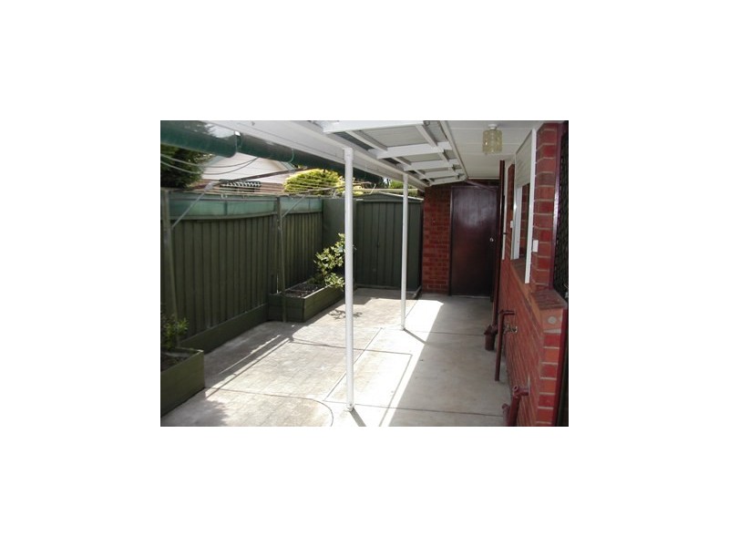 1/30-32 Enfield Drive, St Albans Park VIC 3219