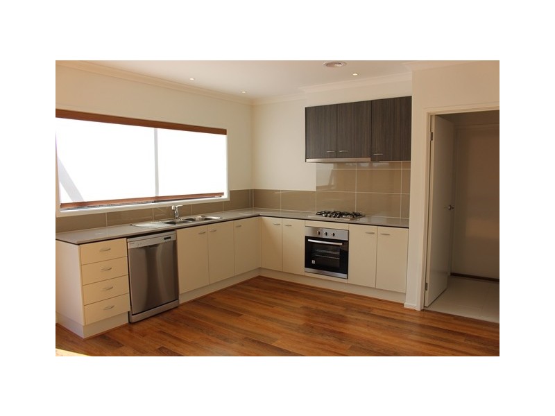 8a Yooringa Avenue, Norlane VIC 3214