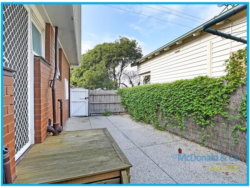 1/157 Minerva Road, Newtown VIC 3220