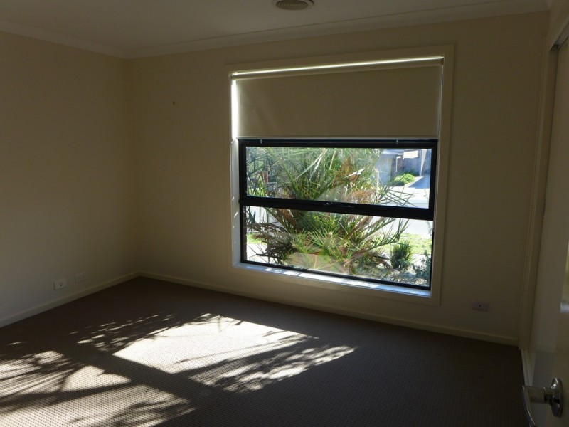 36 Shoaling Drive, Leopold VIC 3224