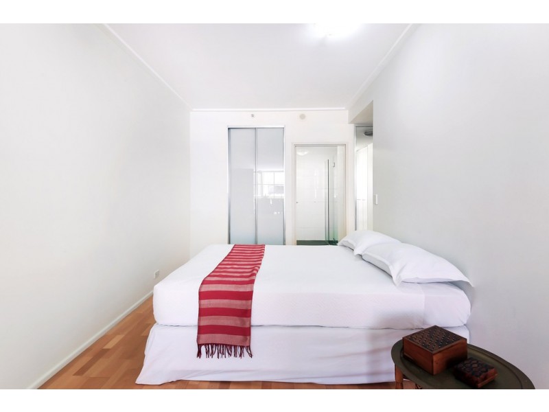 705 / 355-359 Kent Street, Sydney NSW 2000