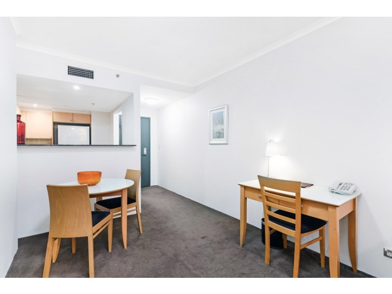 606 / 1 – 3 Hosking Place, Sydney NSW 2000