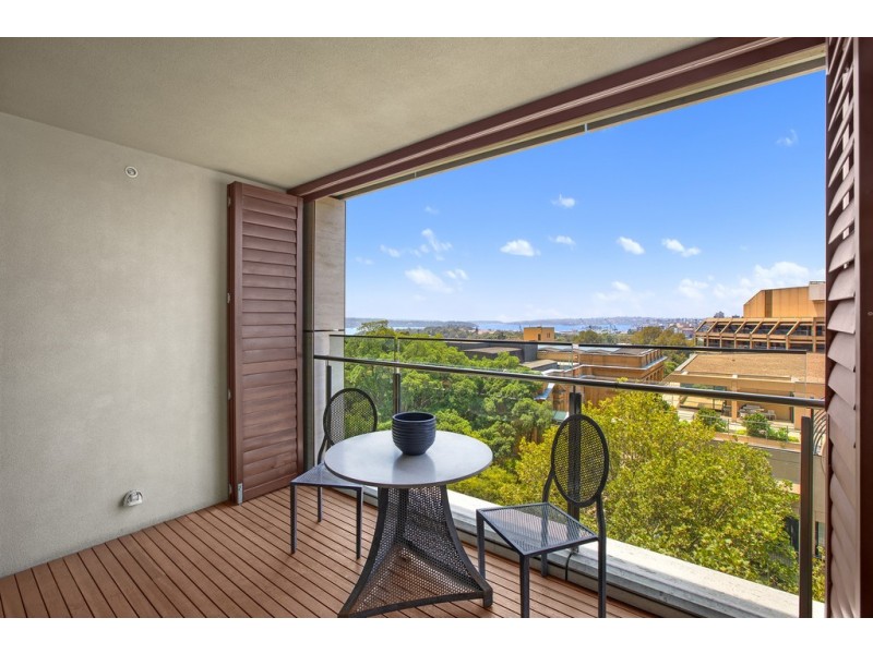 701 / 185 Macquarie Street, Sydney NSW 2000