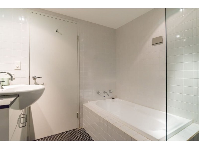 16 / 259 Clarence Street, Sydney NSW 2000