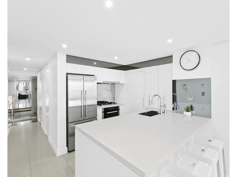 1 / 16 Dalgety Road, Sydney NSW 2000